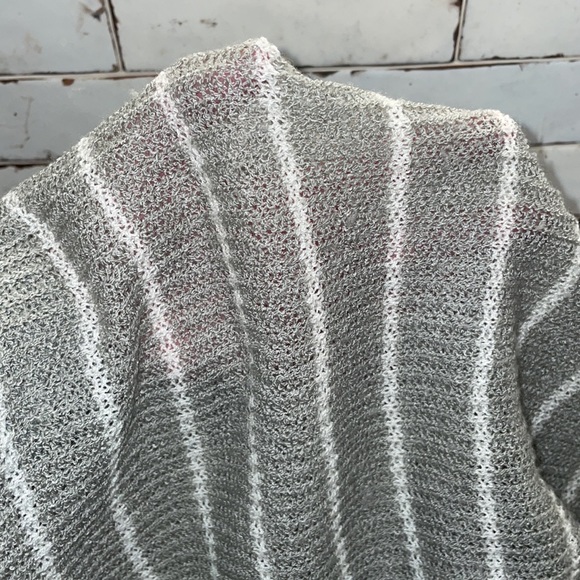 Staccato gray and white long sleeve tunic - Picture 3 of 4